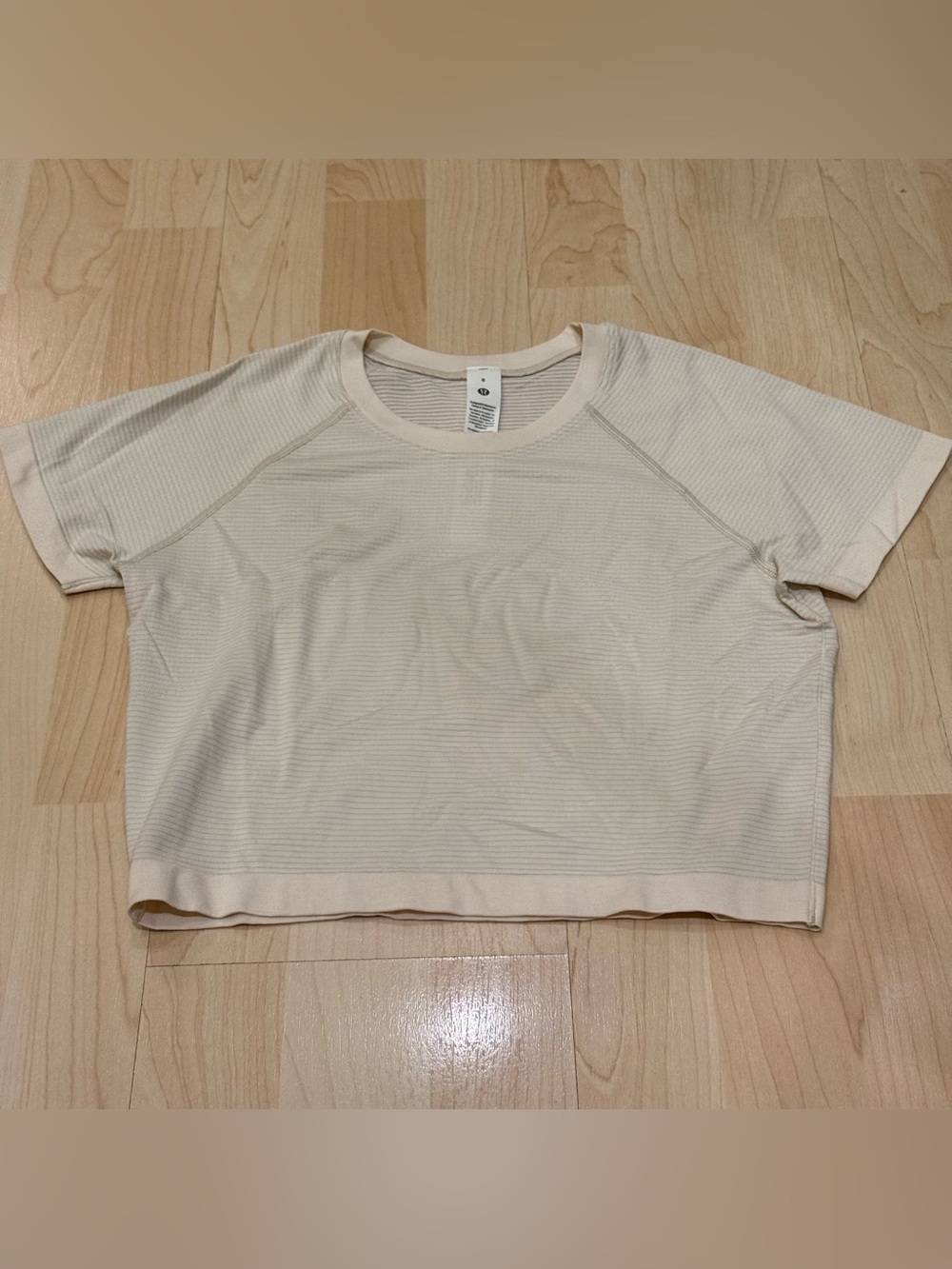 Lululemon Cropped Swiftly Tech Shirt